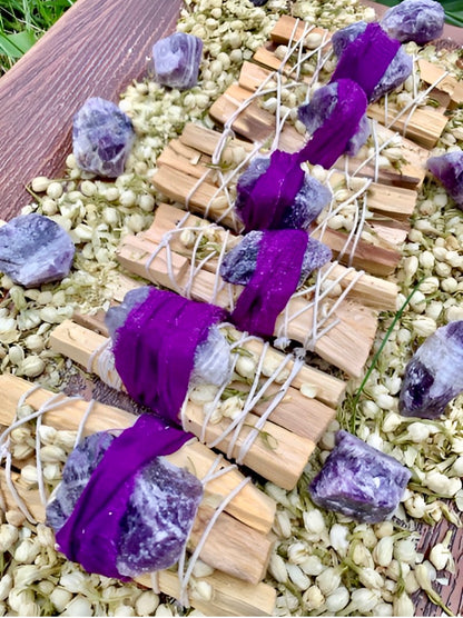 Protection Good Vibes Smudge Kit: amethyst + palo santo