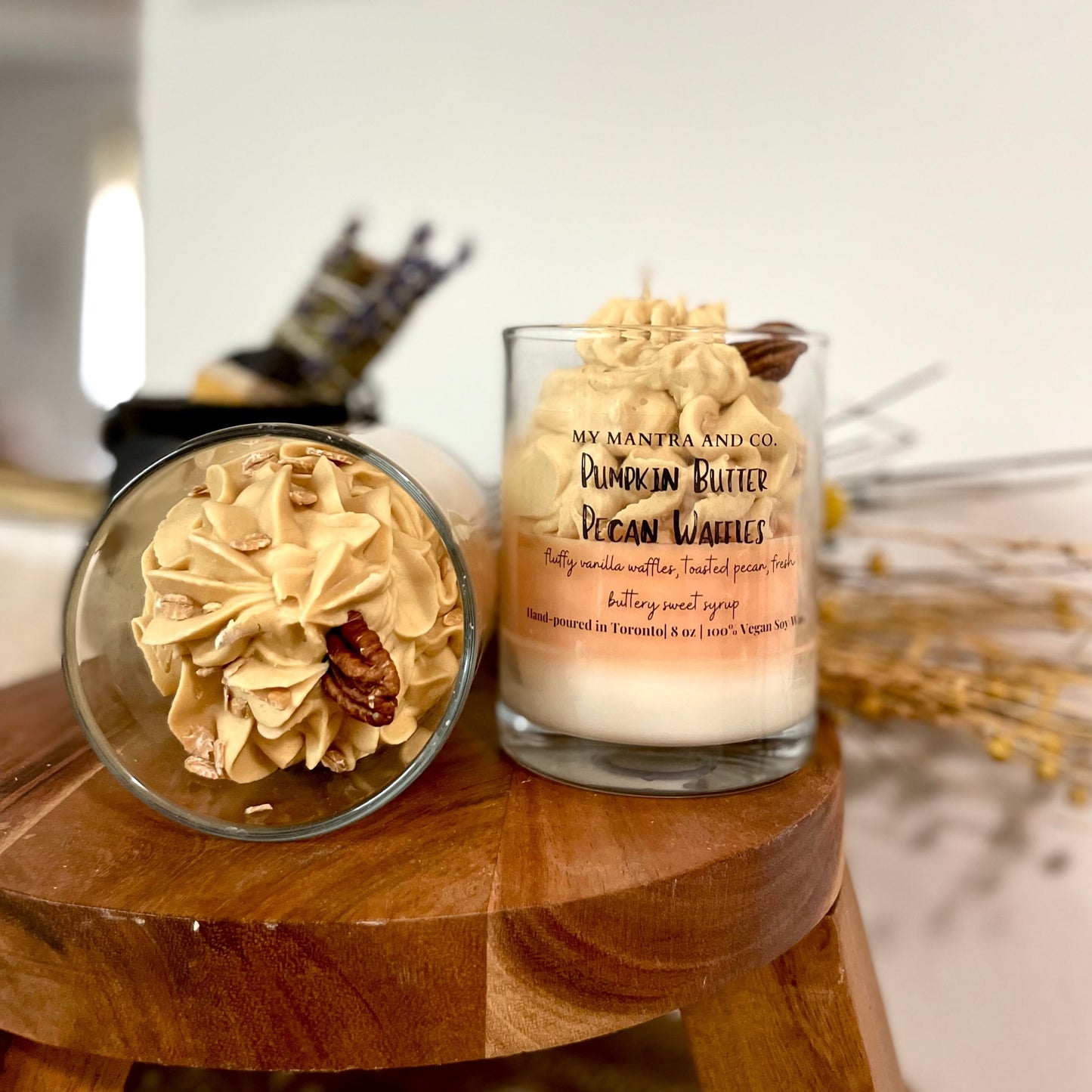 9oz Pumpkin Butter Pecan Waffles Candle